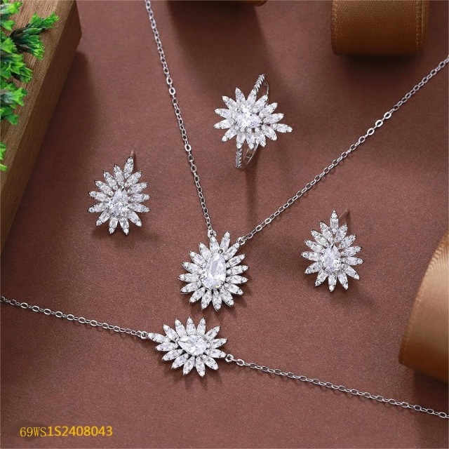 Summer Party 925 Sterling Silver Cubic Zirconia Jewelry Set