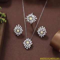 طقم مجوهرات زفاف من الفضة عيار 925 مرصع بالزركون