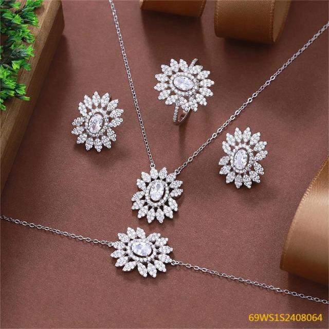 طقم مجوهرات صيفي من الفضة 925 مرصع بالزركونيا المكعبة