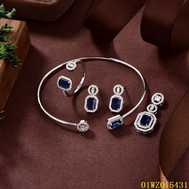 طقم سوار وخاتم فضي