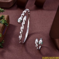 طقم سوار وخاتم فضي