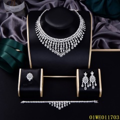 مجموعة مجوهرات زركونيا الشهيرة من الفضة 925