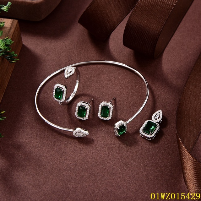 طقم سوار وخاتم فضي