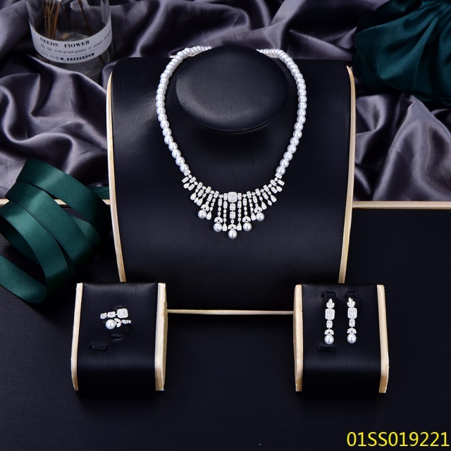 مجموعة مجوهرات الأزياء الشرق أوسطية