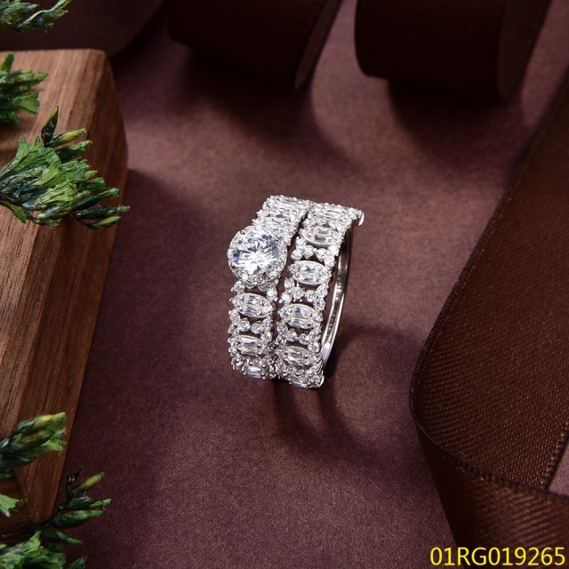 مجموعة المجوهرات الدائري