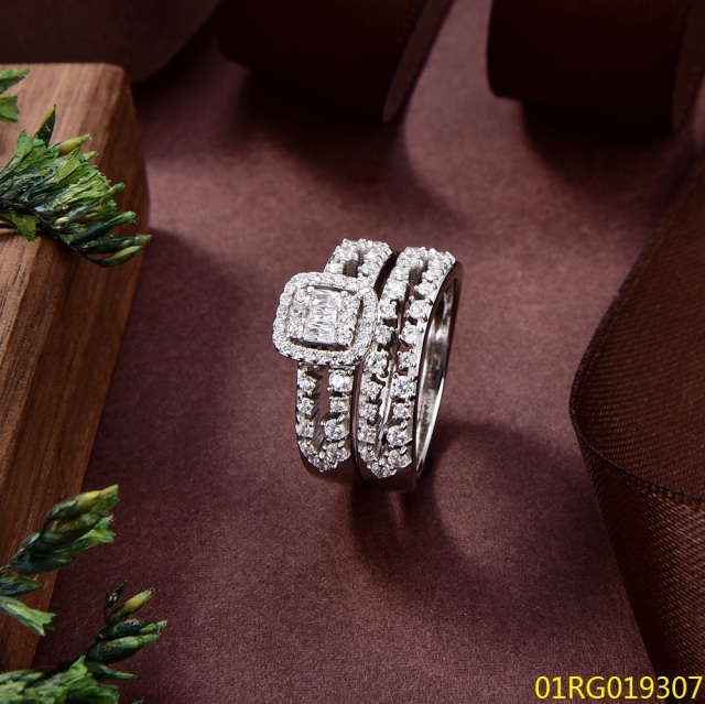 مجموعة المجوهرات الدائري