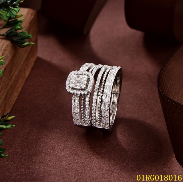 مجموعة المجوهرات الدائري