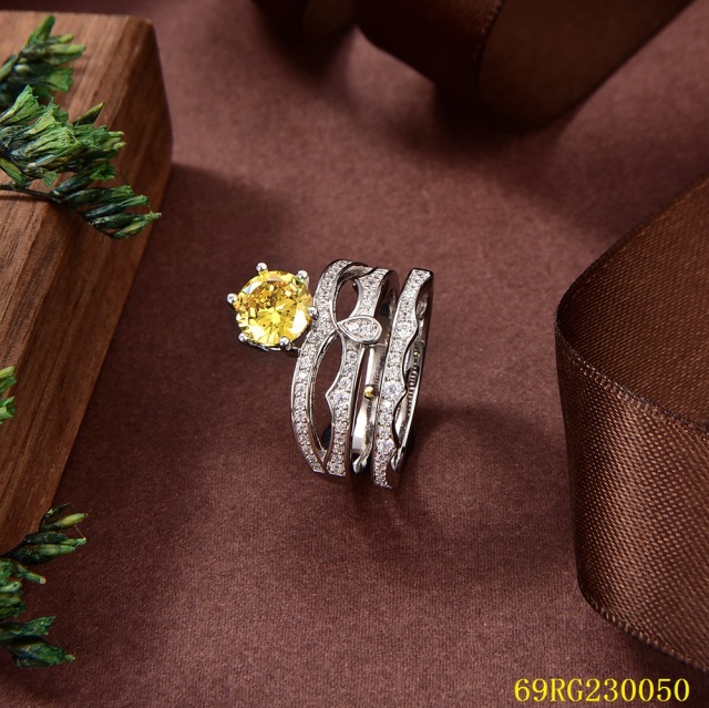 مجموعة المجوهرات الدائري