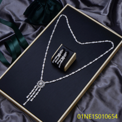 مجموعة مجوهرات قلادة طويلة راقية