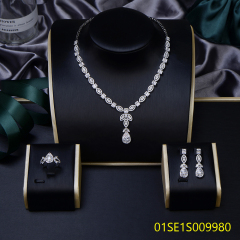 High fashion jewelry set