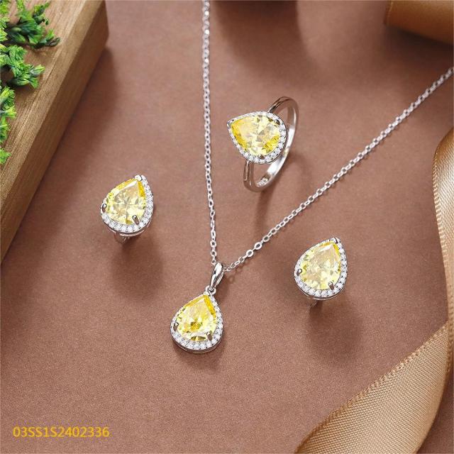 طقم قلادة من الفضة الإسترليني عيار 925 مرصعة بالزركون