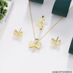 طقم قلادة من الفضة الإسترليني عيار 925 مطلية بالذهب ومرصعة بالزركون