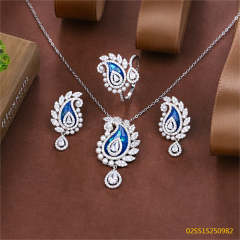 طقم قلادة من الفضة الإسترليني عيار 925 مطلية بالمينا