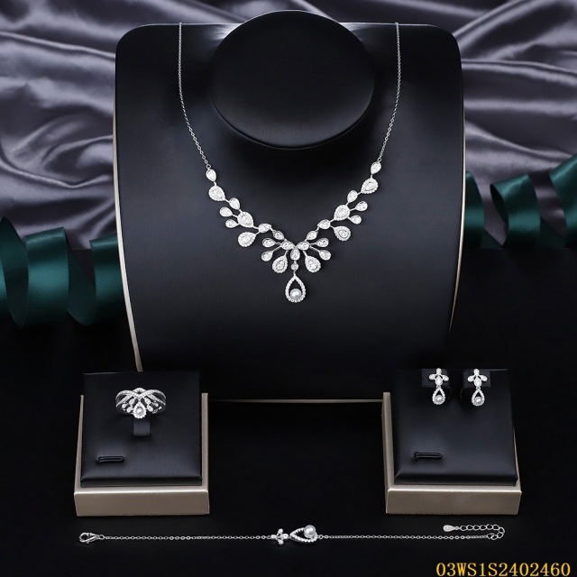 925 Sterling Silver Pearl Evening Jewelry Set
