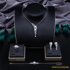 طقم مجوهرات من الفضة الإسترليني عيار 925 مع اللؤلؤ