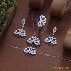طقم مجوهرات مسائية من الفضة عيار 925 مرصع بالزركون