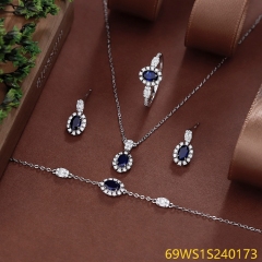 طقم مجوهرات مسائية من الفضة عيار 925 مرصع بالزركون