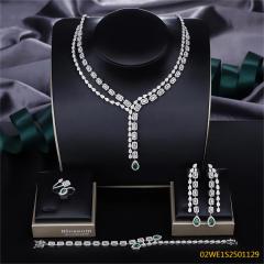 طقم مجوهرات زفاف عصري من الزركون