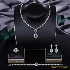 طقم مجوهرات زفاف عصري من الزركون