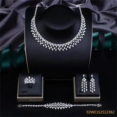طقم مجوهرات زفاف عصري من الزركون