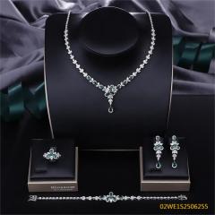 طقم مجوهرات زفاف عصري من الزركون