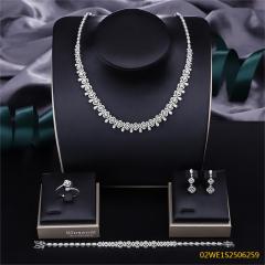 طقم مجوهرات زفاف عصري من الزركون