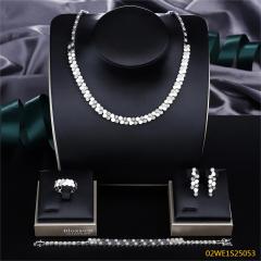طقم مجوهرات زفاف عصري من الزركون