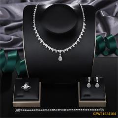 طقم مجوهرات زفاف عصري من الزركون