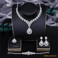 طقم مجوهرات زفاف عصري من الزركون