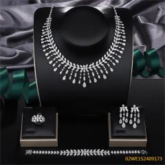 طقم مجوهرات زفاف عصري من الزركون
