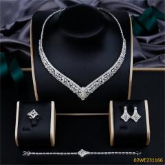 طقم مجوهرات زفاف عصري من الزركون