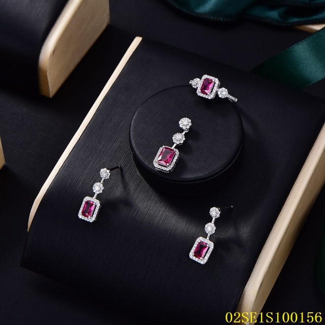 Wholesale Luxury 925 Silver Zircon Pendant Set