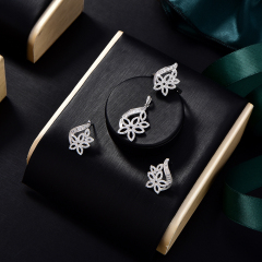 Wholesale Luxury 925 Silver Zircon Pendant Set