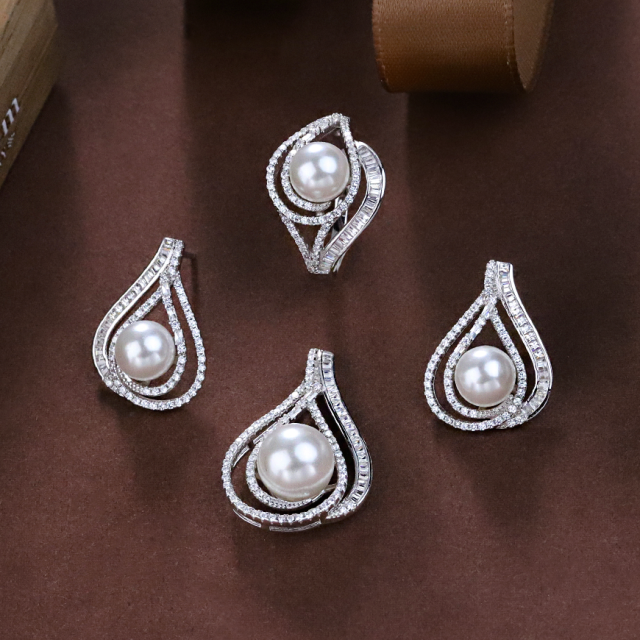 Wholesale Luxury 925 Silver Zircon Pendant Set