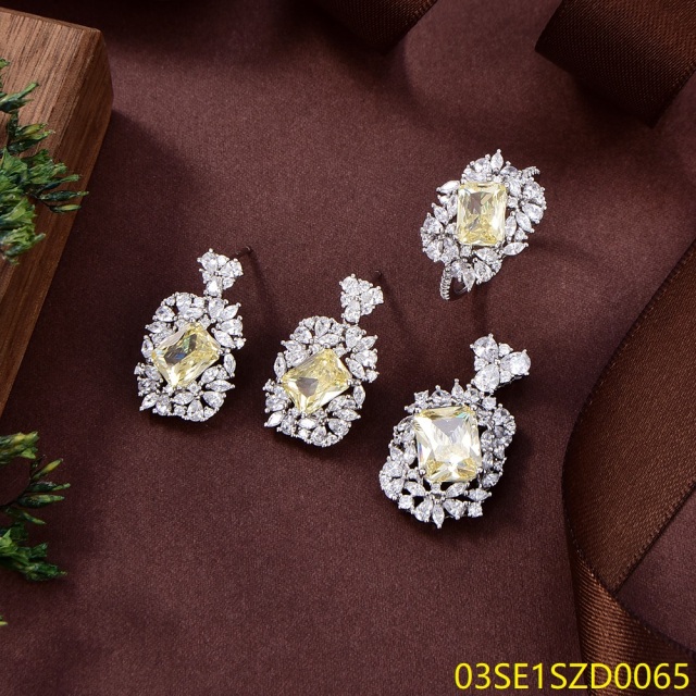 Wholesale Luxury 925 Silver Zircon Pendant Set
