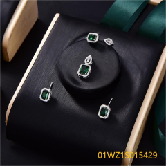 Wholesale Luxury 925 Silver Zircon Pendant Set