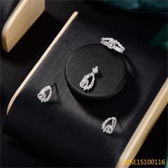 Wholesale Luxury 925 Silver Zircon Pendant Set