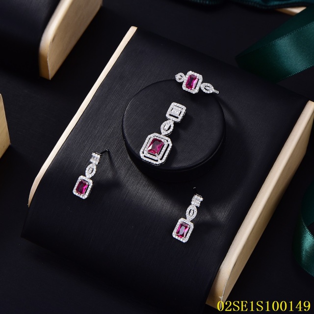 Wholesale Luxury 925 Silver Zircon Pendant Set