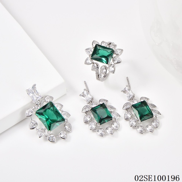 Wholesale Luxury 925 Silver Zircon Pendant Set