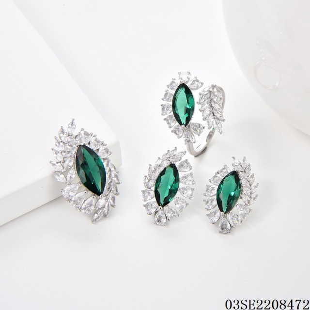 Wholesale Luxury 925 Silver Zircon Pendant Set