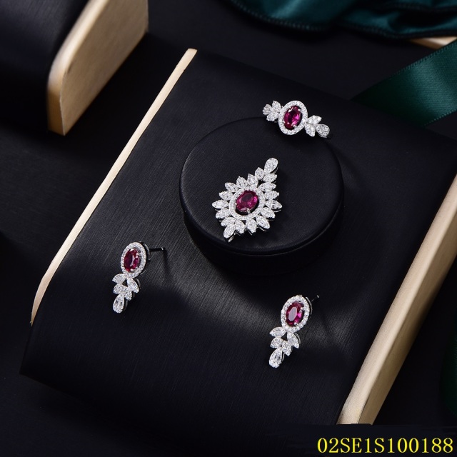 Wholesale Luxury 925 Silver Zircon Pendant Set