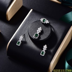 Wholesale Luxury 925 Silver Zircon Pendant Set