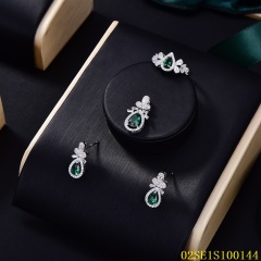 Wholesale Luxury 925 Silver Zircon Pendant Set