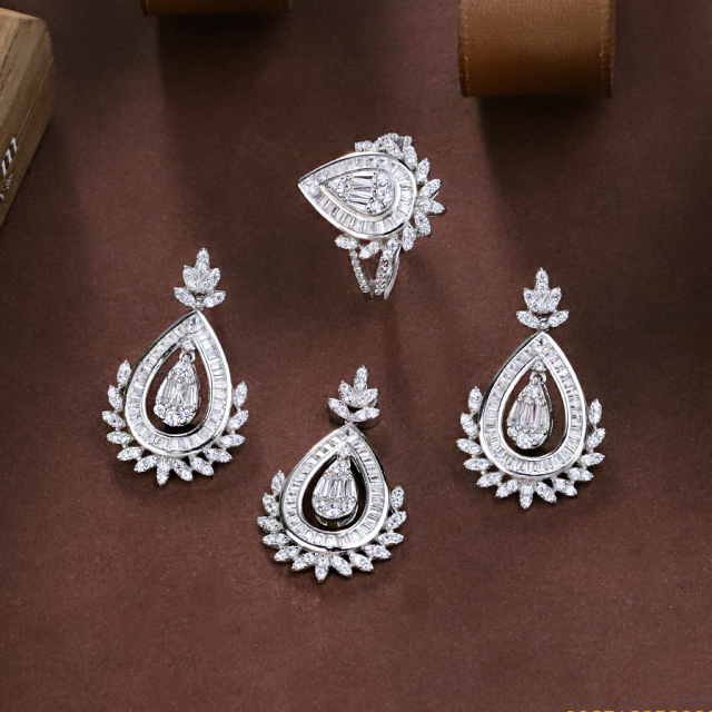 Wholesale Luxury 925 Silver Zircon Pendant Set