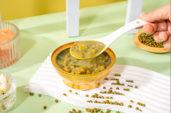 斑斓绿豆莲子羹