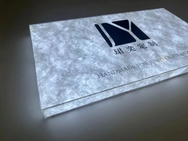 LED lightbox for advertisement customization