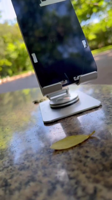 iPhone15 Pro back glass replacement