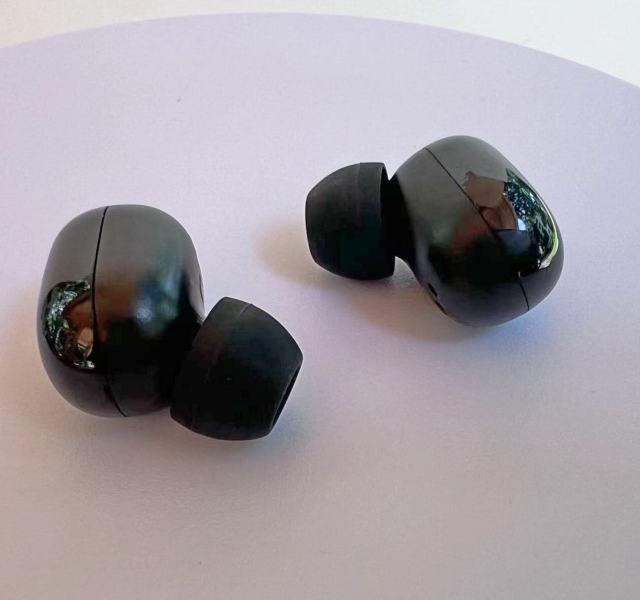 V16 Earphone