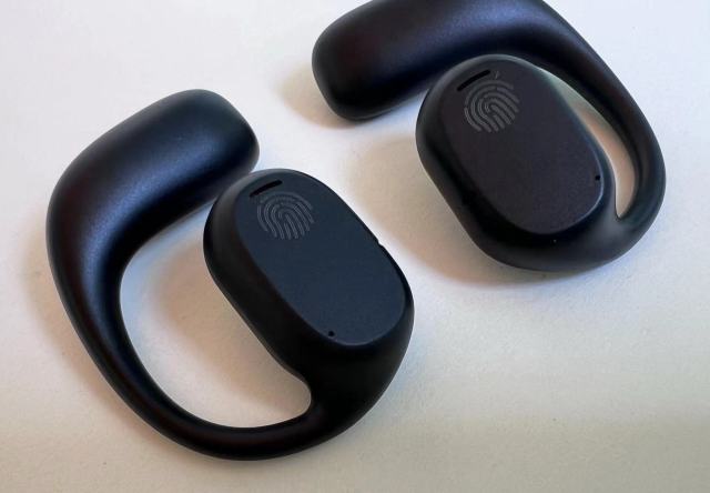 OWS Sports Ear Hanging Bluetooth Earphones