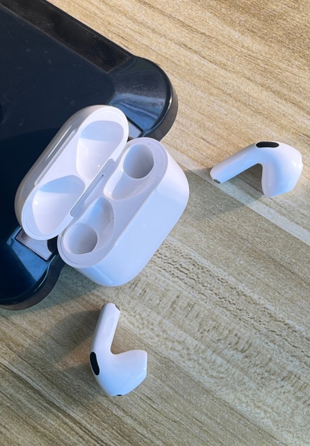 iAP4 TWS earbuds